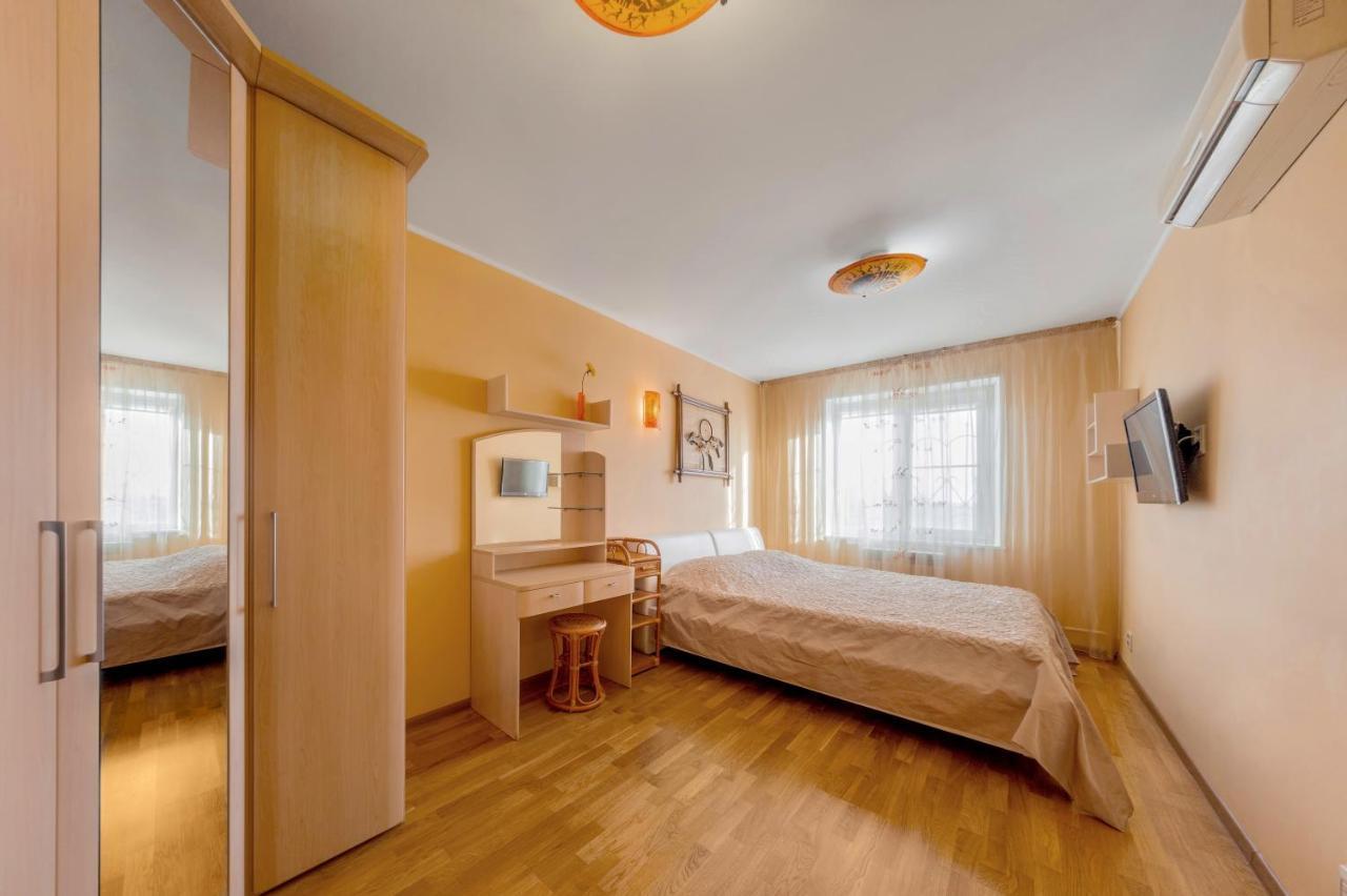 Innhome Apartments Chelyabinsk Phòng bức ảnh